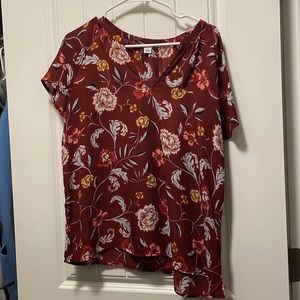 Old Navy maroon top